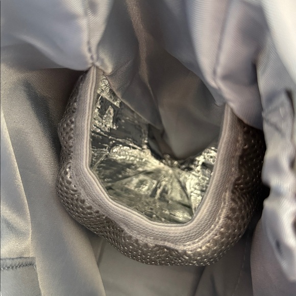 IHKWIP Quilted Carry Your Confidence Anti-Theft Tote Patent Black NWT - Picture 9 of 15